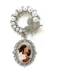 Load image into Gallery viewer, Brooch (Butterfly)
