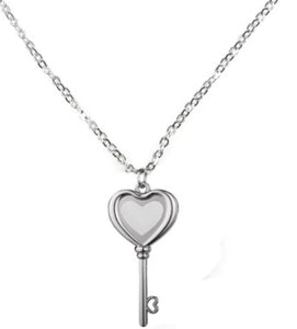 Key/heart shaped necklace (Double Sided)